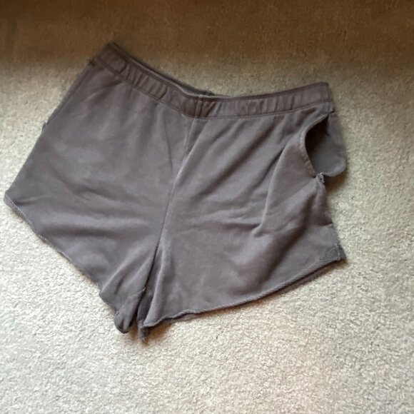 Aerie High Waist Grey Shorts Size XL - Picture 8 of 12